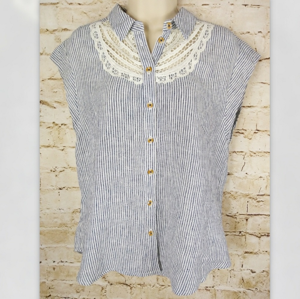 Lace Yoke Striped Button-Front Sleeveless Top - Blue & White